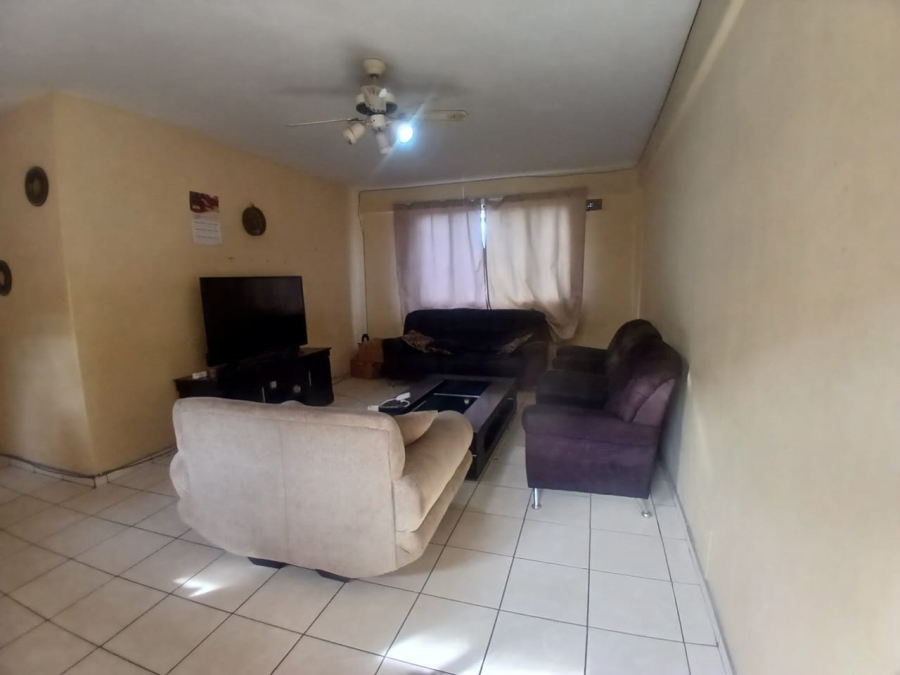 3 Bedroom Property for Sale in Rustenburg Central North West